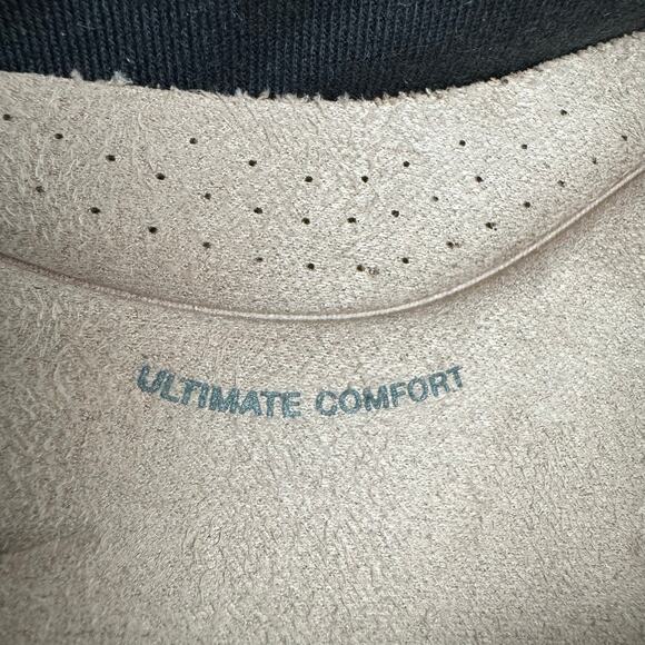 CLARK'S ULTIMATE COMFORT KYNDALL SQUARE TOE HEELS IN BLACK PATENT NWOB‎ SIZE 9 - Picture 13 of 14